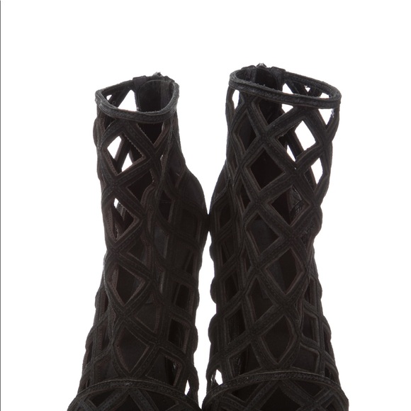 Authentic Burberry pumps - Picture 5 of 5